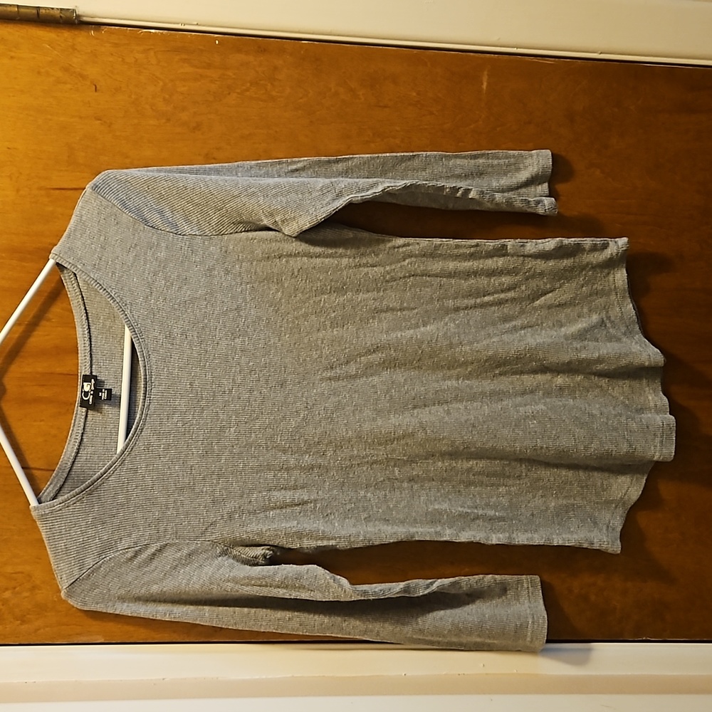Gray Ribbed Crewneck T-shirt